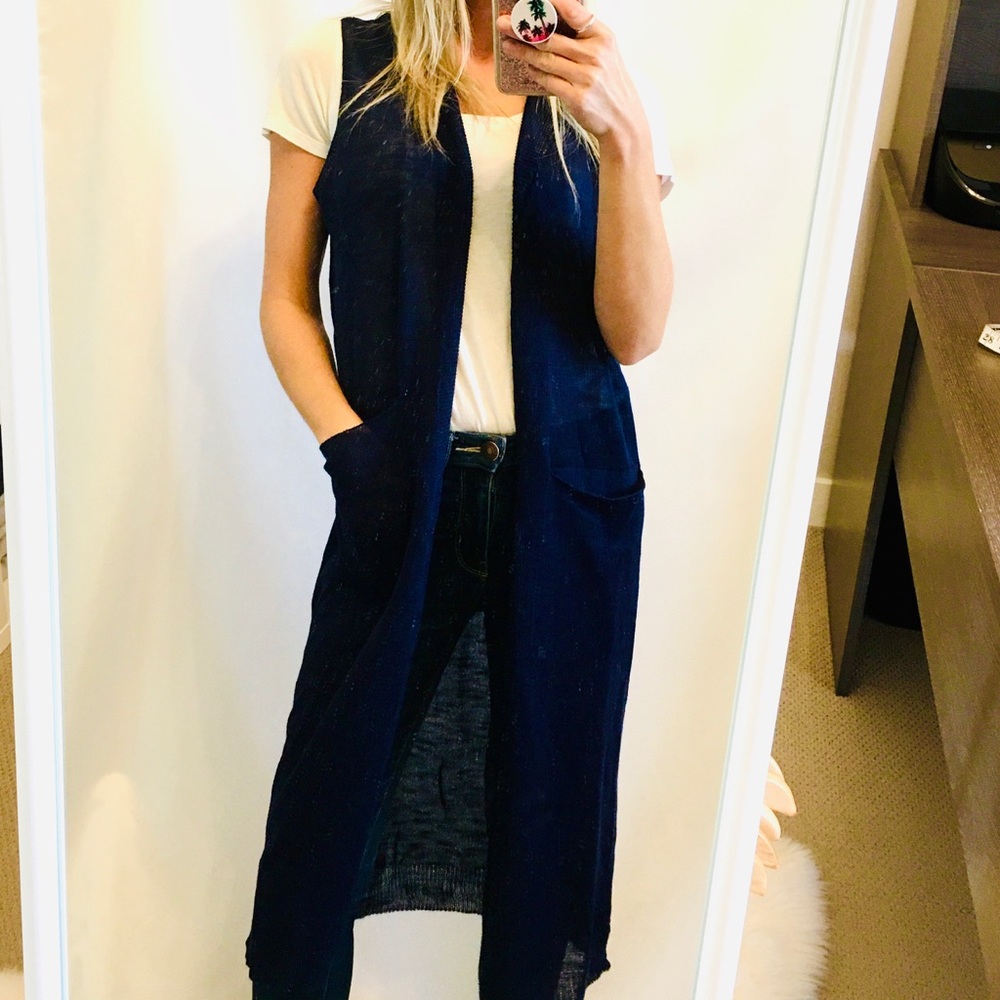 NWT THEKORNER PARIS Sleeveless Knit Navy Duster